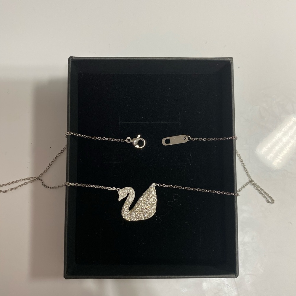 Three necklaces - Picture 10 of 13